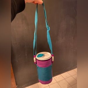Vintage Tupperware Thirstquake 30oz tumbler w/insulated carrier, purple and teal